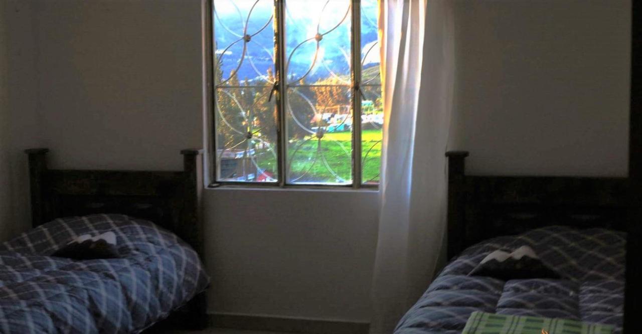 Hostal Casa Lantana Suesca Eksteriør bilde