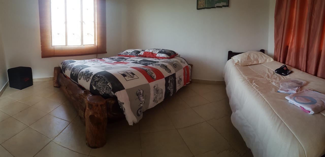 Hostal Casa Lantana Suesca Eksteriør bilde