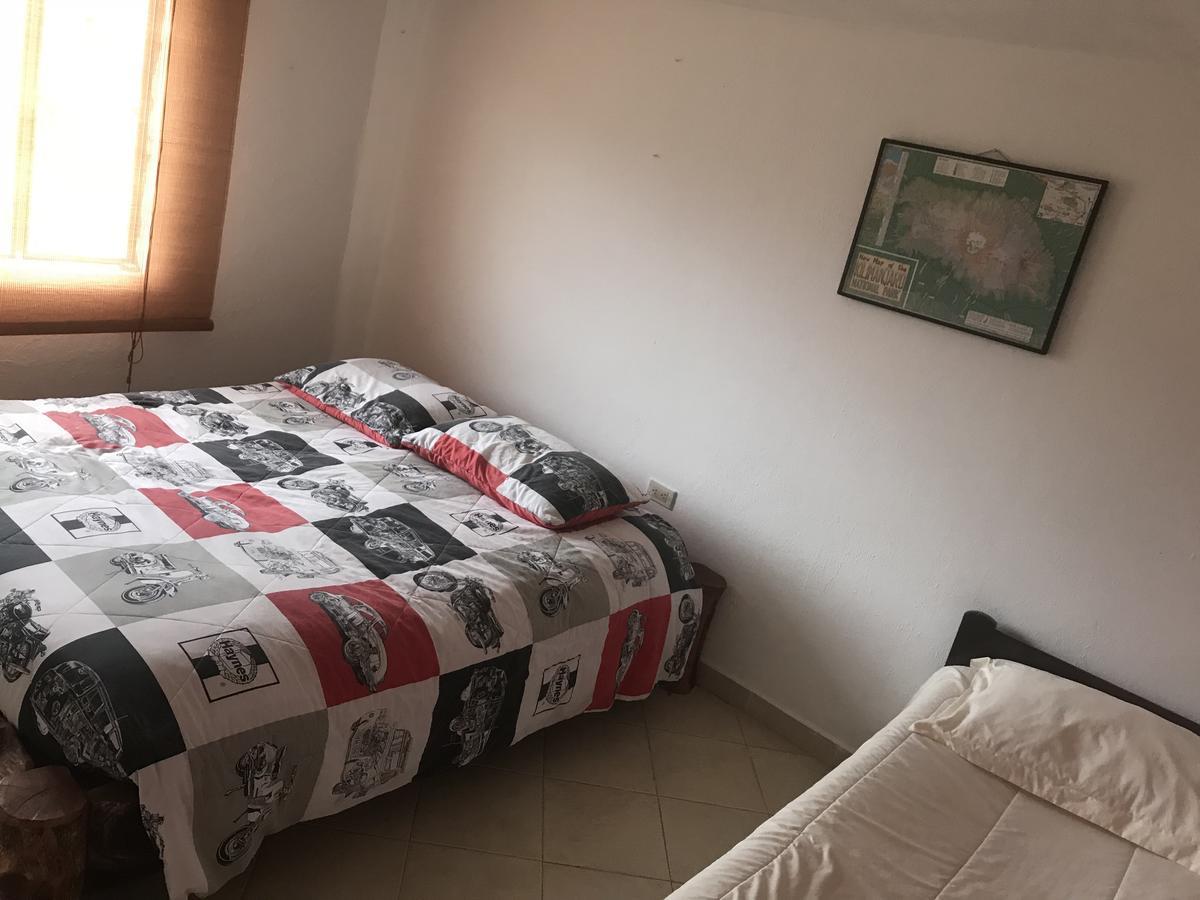 Hostal Casa Lantana Suesca Eksteriør bilde
