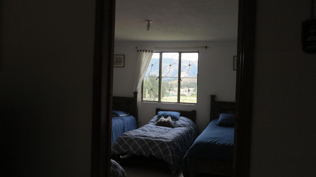 Hostal Casa Lantana Suesca Eksteriør bilde