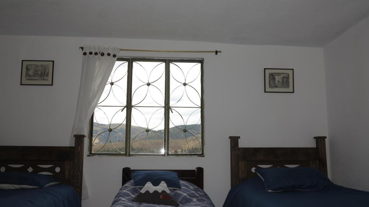 Hostal Casa Lantana Suesca Eksteriør bilde