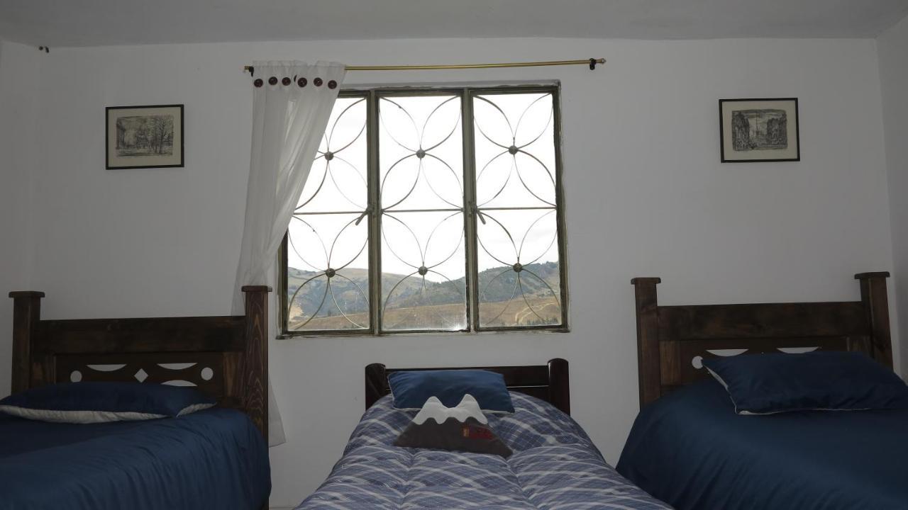 Hostal Casa Lantana Suesca Eksteriør bilde